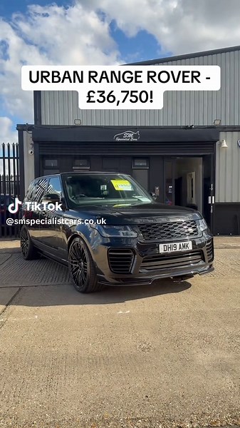 Available Now - 2019 Example 46,000 Miles! Full heated leather interior alongside a host of optional extras! #rangerover #rangerovervogue #car #luxurycar #cars