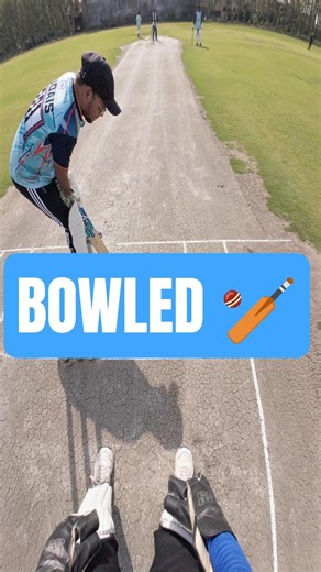 BOWLED#cricket #cricketshorts #cricketlover #viral #ipl #shortvideo #bowled #keepsupporting #explore