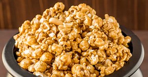 Homemade Caramel Popcorn