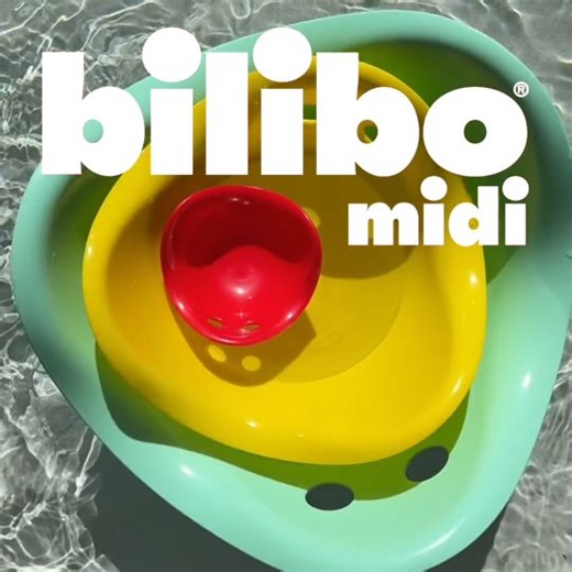 Meet the new Bilibo Midi by @moluk_design — a medium-sized version of Bilibo that's 28% smaller and 57% lighter! 🤩 Big enough to sit, spin, and wobble… small enough to grab and go! From superhero helmet to sand scooper, doll cradle to boat (yes, even a cereal bowl 🥣), the Bilibo Midi turns everyday moments into wide-open imagination. Designed for toddlers ages 2 and up, it’s lightweight, weather-proof, durable, and ready for creative play indoors and out. One toy. A million play ideas. 💡✨ Che