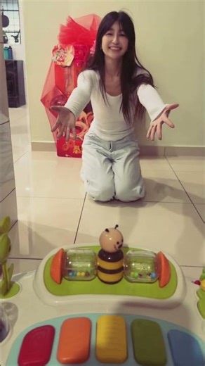 Charmaine, CheeXean, KaiWen, GuanXun- UAMA1004 Introduction to Advertising