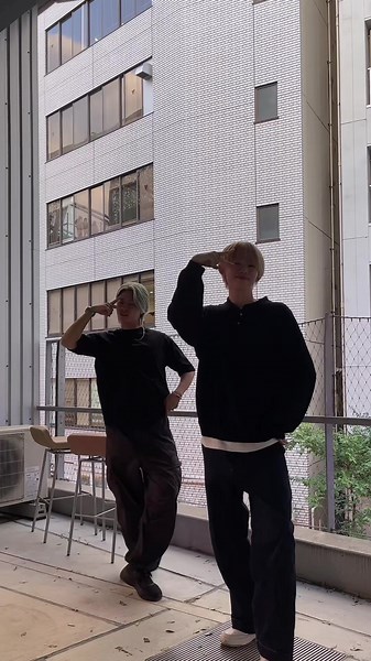 みんなのたかみちライトアップハロウィンのテラス席で撮影してきました♪✨🫣 #NEWDANCE #XG #リョウ #リク #DBOYSSING #都内の練習生 #fyp