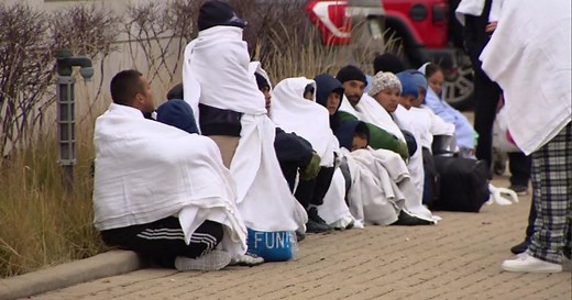 Chicago will combine migrant shelters and homeless shelters into one system