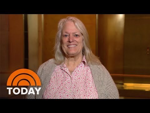 Ambush Makeovers On A Mother And Daughter ‘I Look Like A Different Person!’ | TODAY