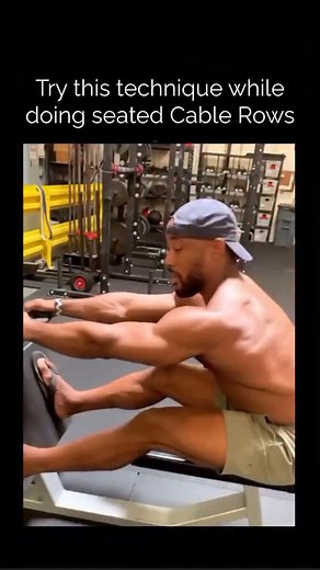 Known as The godfather of bodybuilding Charles Glass likes to do cable rows in this position watch and learn how to execute 💪 Don’t forget to follow @fitxfusion_ for more fitness tips and motivation . . . . #gym #fitness #bodybuilding #workout #gymrat #training #back #backworkout #charlesglass #seatedrow | Fitxfusion