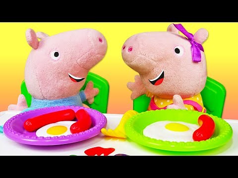 Peppa the pig and George toys. Pretend play with toy food for kids