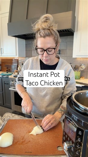 Instant Pot Taco Chicken (10 Minutes, Meals All Week!)