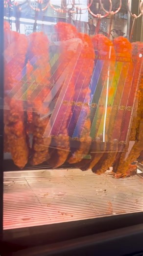 Taiwan's night markets come alive with savory aromas. From crispy pork to fried delicacies and the must-try Hu Jiao Bing, a culinary journey awaits around every corner. Tag a friend who loves street food! #nightmarket #streetfood #Taiwan #foodadventure #crispypork | Blockchain Travel