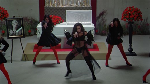 『超清4K MV』查莉·XCX Charli XCX - Good Ones