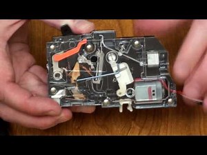 Controllable Motorized Circuit Breaker Tutorial