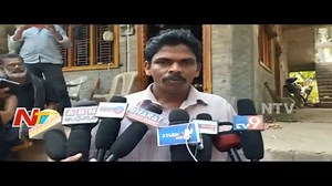 78K views · 127 shares | Waiter attacks on #YSJagan With Knife : Accused Brother Speaks to Media About Incident...! Full Video►https://goo.gl/kAJRZD #NtvTelugu #VisakhapatnamAirport #JaganAttacked #VizagAirport #ysjaganmohanreddy | Ntv Telugu | Facebook