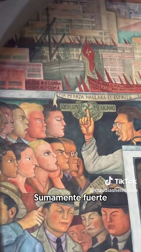 Diego Rivera pintó en Palacio Nacional un mural que retrata la historia de nuestro país, desde los pueblos originarios hasta la visión del México del futuro. Conócelo. ##claudiasheinbaum##fyp##presidenta