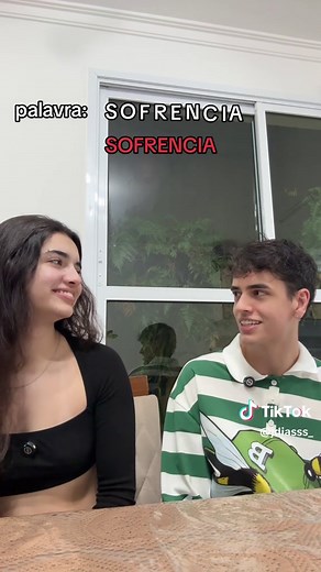 jogo das letras que formam palavra — como jogar com Carol Dias