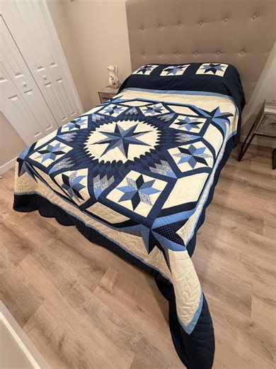 New Amish Compass Star Quilt – Blue & Cream – 106x118 – Hand Quilted Heirloom From Lancaster PA - Etsy