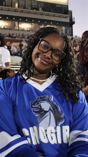 phoebe (fee•bee) on Instagram: "pick a song, and lock in. If you want more music recommendations, follow my Spotify —phoebe.hilliard — or ask when you see me on campus! “Music is good for the soul” Song in video ~ Smile — Nohidea, Ben Beal, Sophie Meiers ✨FEATURED ARTIST✨ @nohidea @imbenbeal @sophiemeires @pinkpantheress @jadethirlwall @dijondijon_ @oliviadeano @yihojean @dylansinclair @katseye @giveon @khamari @kanegi.station @wimfeelsgood Give them a listen, they’re all so talented! Roll Chos☁