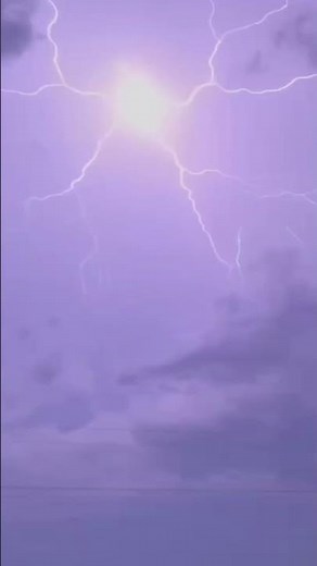 MASSIVE Lightning Storm Turns Night Into Day