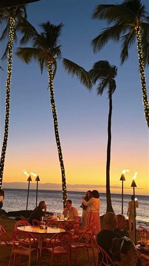 Sunset at Lava Lava Beach Club 🌅 Big Island, Hawaii