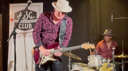 Just thinking about all the cool places I've gotten to visit and perform throughout this year! Thank you to Bernadien Merkus for sharing this video from my performance in the Netherlands for this week's #FanShareFriday. I'm looking forward to bringing the blues back overseas next year, but until then, I hope you enjoy this guitar solo! 🎸🎶 #concertvideo #internationaltour #touringmusician #livemusic #bluesmusic #americanamusic #blues #southernrock #bluesfestival #bluesrock #bluesguitar | Albert