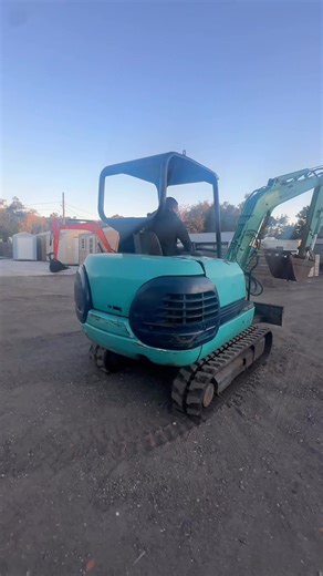 OPEN TO THE PUBLIC!!!! 🚨Jan 10th 9:30am CENTRAL FLORIDA AUCTION. 🎯Featuring Government agencies, Business liquidations, & so much more!!!! 🗓️Preview Jan 9th 9am-6pm 📍Location 4445 Us Hwy 17-92 w Haines City,FL 🌎Bid In Person or Online!!! ⌨️CentralFLAuction.com 📞(863)422-7102 🪪 #AU5029 #AB3781 #publicauction #auction #trucking topfans Central Florida Auction AuctionZip Public Auction Finder AuctionTime Shane Tyler Central Florida Auction LLC Auctionology.com Auction Resource #equipment #tr