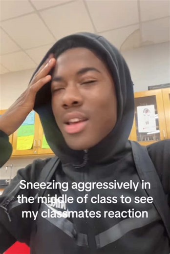 I Made a Noise in a Completely Silent Classroom #prank #classroom #school #funny #fyp