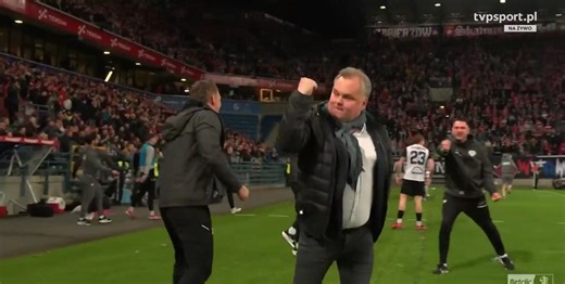Skrót meczu Wisła Kraków - Puszcza Niepołomice 2:2. Kolejne potknięcie z rzędu, Śląsk Wrocław może je wykorzystać