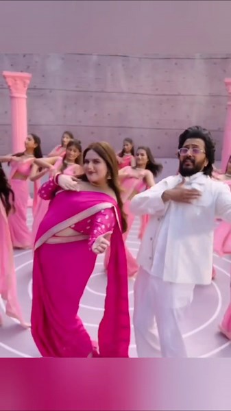 #gulabisaree #riteshdeshmukh #anjali #anjalianand #dance #marathisong #marathimusic #trending #viral