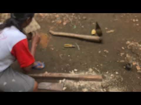 Techniques for Installing Hoe Handles Easily and Simply — Agriculture Farming