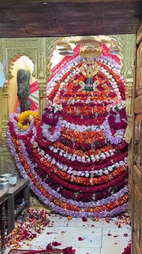 किस्मत बदल दी तूने ❤️🙏#khatushyam #foryou #shyam #viral #youtubeshorts #barsana #sorts #sad #love