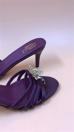 Shoes affair on Instagram: "Weekends are foe shopping @shoesaffiar016 Capital hub suit 016 Abuja #abujababes #abujafashion #abuja #abujaweddings #abuja Kindly note we are not affiliated to featured brands"