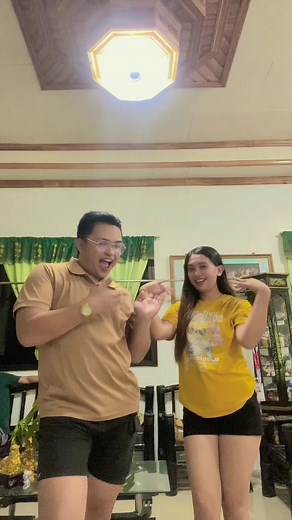 Joining the bandwagon with my pretty ameygaaa last night❤️✨ #dancewithsirkelvin #teachersoftiktok