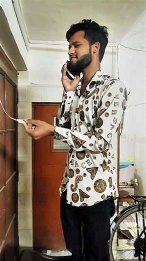 GF ki call aa gy 🤣 #funny video #viralvideo Subscribe Now 🙏