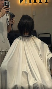 Tóc Mullet & Wolf Cut: Phong Cách Tomboy Thời Thượng