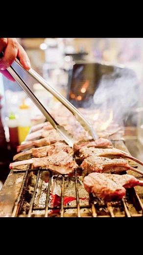 TikTokで炭火串焼ウシラムさんをチェック！