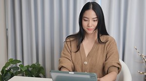 Woman, Waving, Videoconference. Free Stock Video