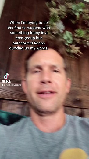 Stinking autocorrect! We’ve all been there, right? #autocorrect #funny #fail #sahd #ChatGroup #facebookreels | Fer The Awesome