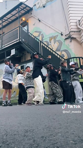 SixTONESの「Nanana」を踊ってみた！