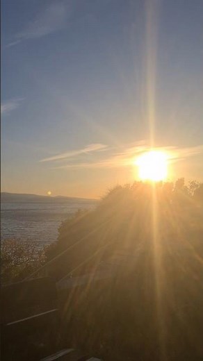 Golden hour hits different in Baška Voda! 🌅✨