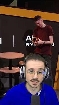 J'ai réuni 10 Pro Minecraft IRL et...