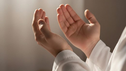 26 Bacaan Sholawat Nabi Lengkap Arab dan Artinya, Pendek hingga yang Panjang