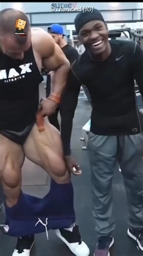 Normal Guy Vs Bodybuilder ☠️🤯