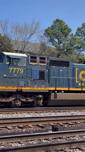 Credit to ‪@dockerysworldoftrains‬, CSX 7794 leads southbound CSX L694 in Atlanta, Ga!!