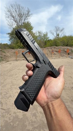 This Alien Pistol Is Stupid Flat