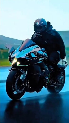 Speed vs. Strength: Ninja H2R & Bengal Tiger! #ninjah2r #kawasaki #ytshorts #superbike