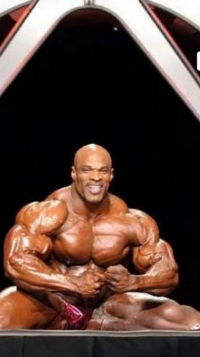 RAVAN KING | Yeah buddy lightweight baby . . 8 time' Mr Olympia winner . . Best bodybuilder in world history RonnieColeman 👑 . . @ronniecoleman8 . .... | Instagram