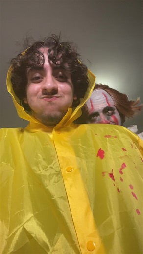 GEORGIE DESERVED THAT 😭 #it #pennywise #welcometoderry #meme #funny | pennywise