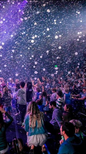 We’ve added one more show for the last day of Bubblefest! Join us today at 4:45pm for an all-new grand finale! 﫧 All other shows are sold out, this is your last chance to see Bubblefest before it’s gone! Buy tickets at https://www.discoverycube.org/orange-county/events/bubblefest/ | Discovery Cube | Facebook