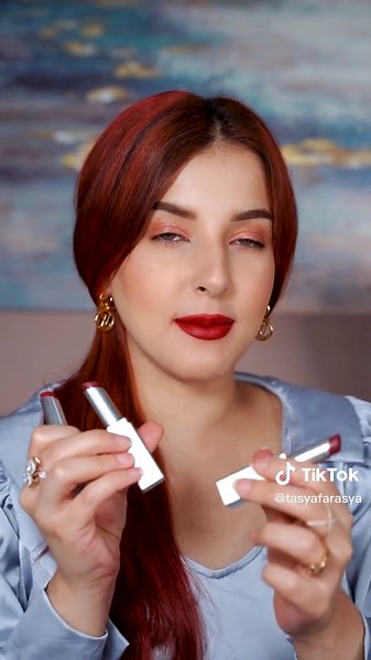 Review Lipstik Azzura: Harga Terjangkau dan Warna Cantik