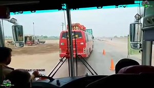 710K views · 2.5K shares | #KarachiToSwat |¦| #Completely_Videos ¦|¦ #SWAT_Coach_Yutong VS #Other_Coach's ¦|¦ #Full_HD ⤵️⤵️ https://youtu.be/JzhNWX9x4Sk?si=ENCg9r9mfDuAzIx2 . . . . #shahidtravelofficial #jb2141 #WaraichExpress #GeoSwat #SwatToKarachi #matta_express #mattaexpress #KarachiToSwat #GulabCoach #GULAB_COACH #Swatcoach #Swatexpress | Shahid Travel and other coach,s | Facebook