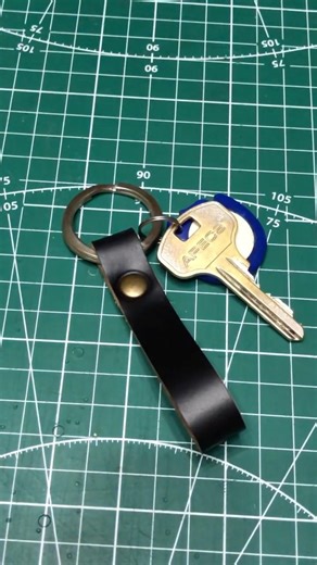 Making a Horween Chromexcel keyring