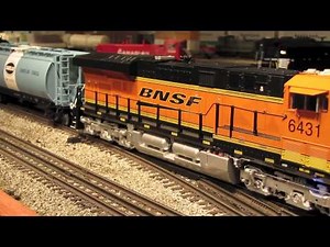 Lionel Die-Cast BNSF ES44AC